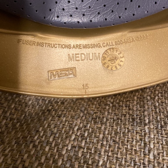 Saints Hardhat, great condition - Picture 9 of 9